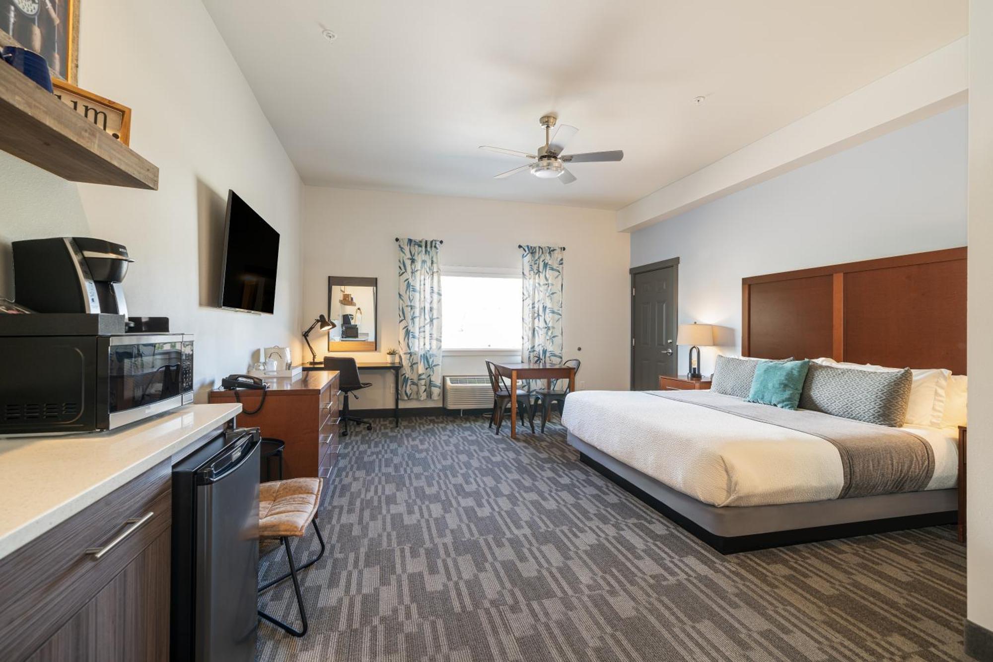 The Lodge Lake Chelan Manson Exterior photo