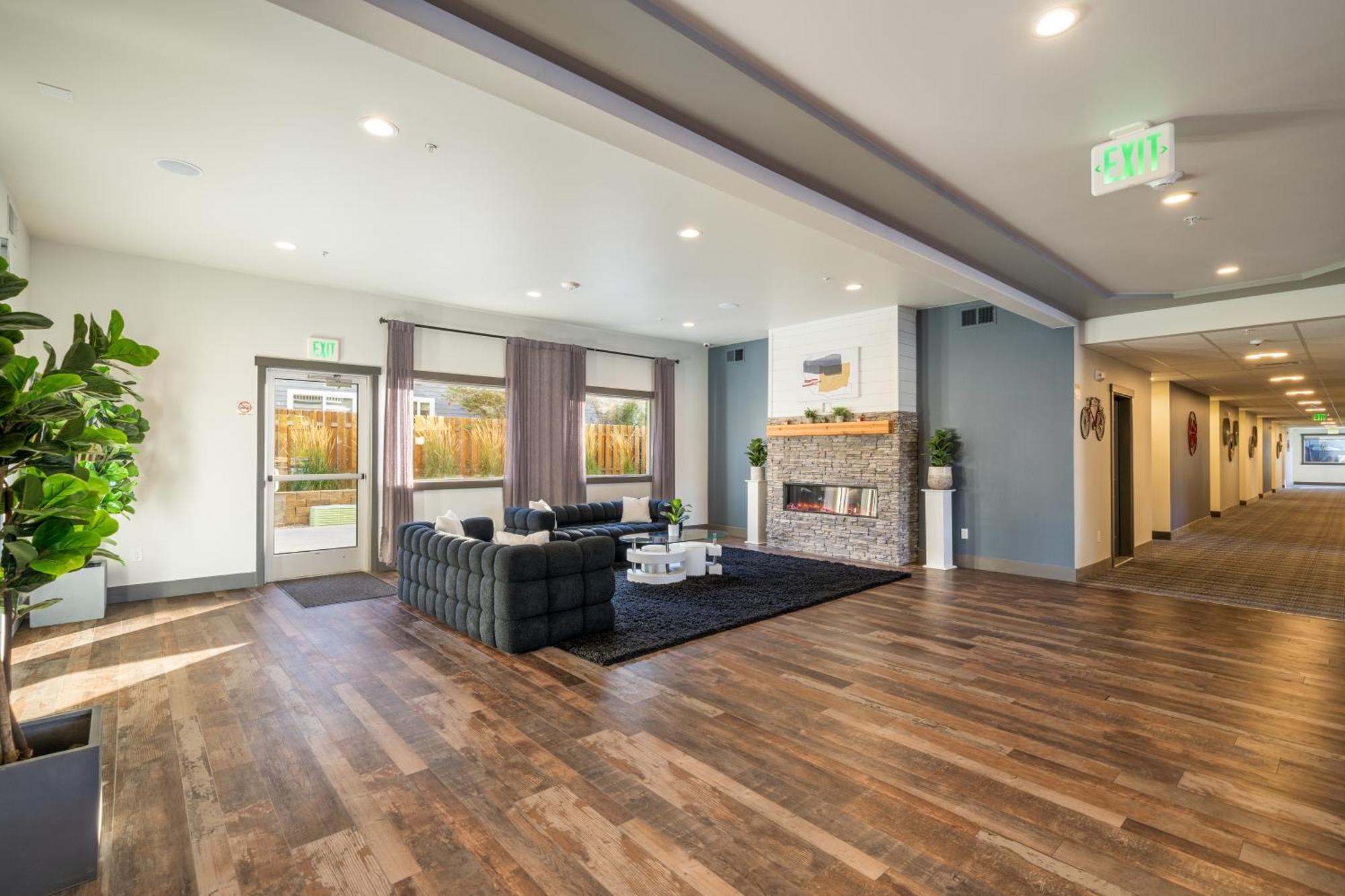 The Lodge Lake Chelan Manson Exterior photo